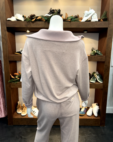 Faherty Legend Lounge Full Zip in Blush Twill